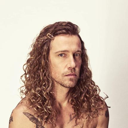 JULIEN DORÉ